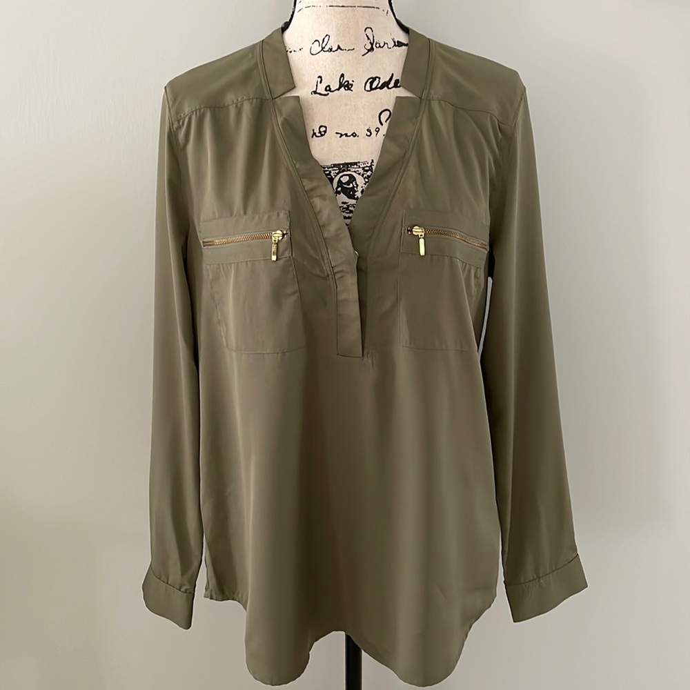 Army Green Banana Republic long sleeved blouse